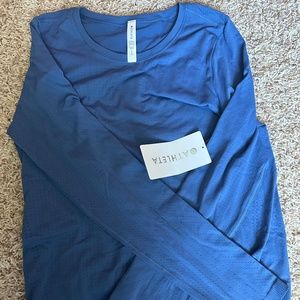 NWT Athleta Long Sleeve
